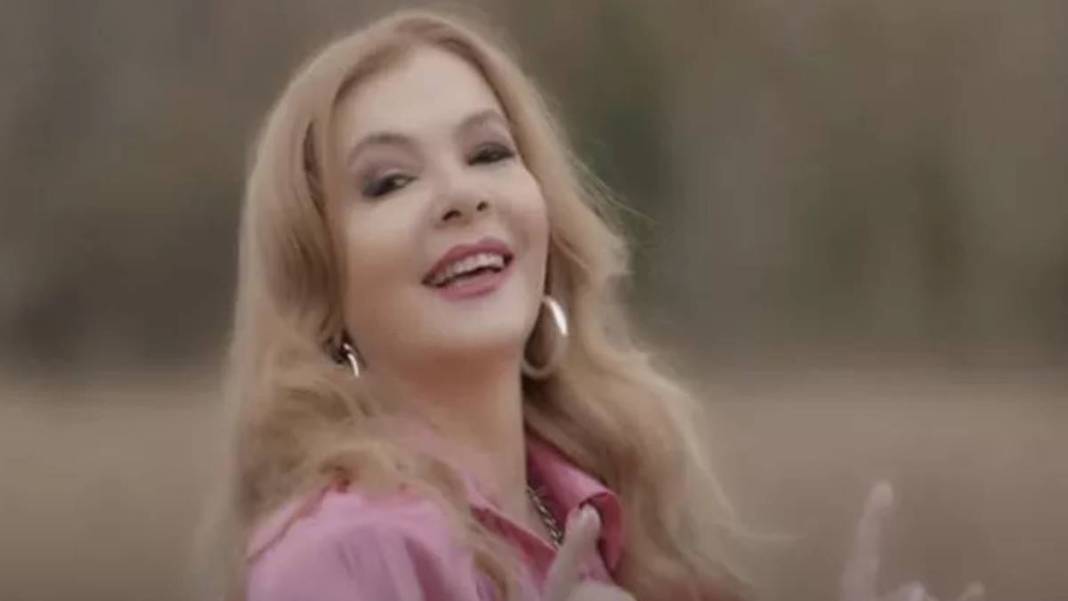 Yeşilçam'ı sallayan güzelin son hali şoke etti! Görenler gözlerine inanamadı: Bu ne güzellik 4